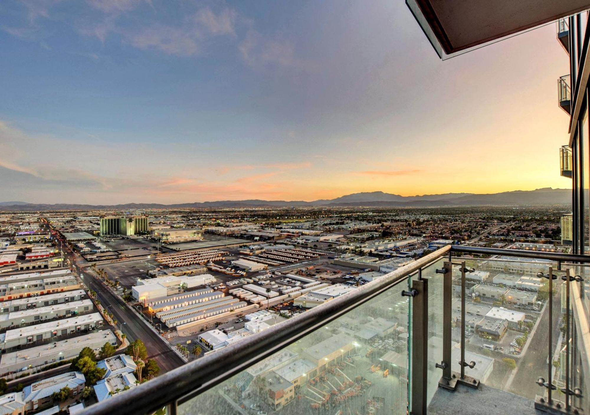 Stripviewsuites Two-Bedroom Con-Joined Exclusive Condo Las Vegas Camera foto